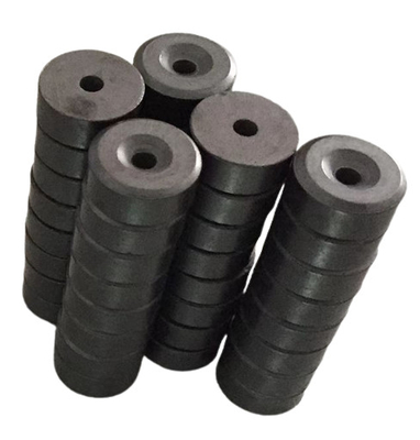 kopen De Potteny30bh Magneet van het douane Ceramische Ferriet met Verzonken Gat D15.2 X H6 X d3.2 X d8 online manufacture