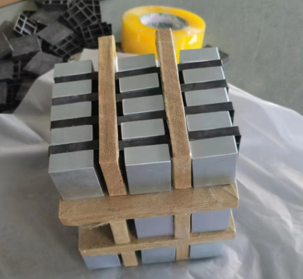 kopen Aangepaste het Neodymiummagneten N35 N38 N40 N42 N45 N48 N50 N52 van de Blokgrootte online manufacture