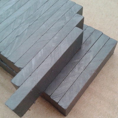 kopen De aangepaste Lange Grote Ceramische Magneet van het Barferriet voor Industrieel Gebruik online manufacture