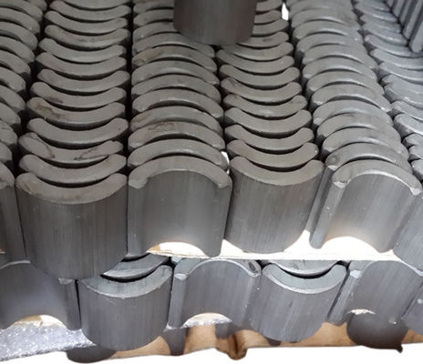Kopen Y30 Y40 Grade Arc Shape Ferrite Magnet voor motortoepassingen - Custom Hard Ceramic Magnet online manufacture